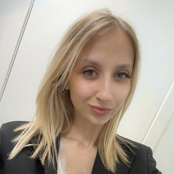 Tess Deboel