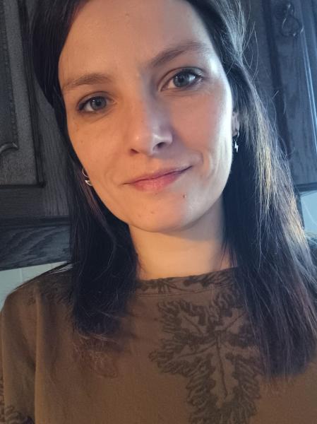 Evelyne D